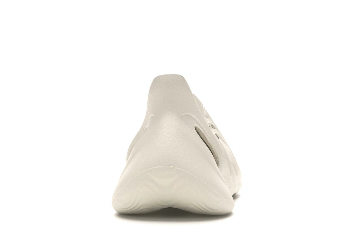 Yeezy Foam RNNR Ararat - G55486