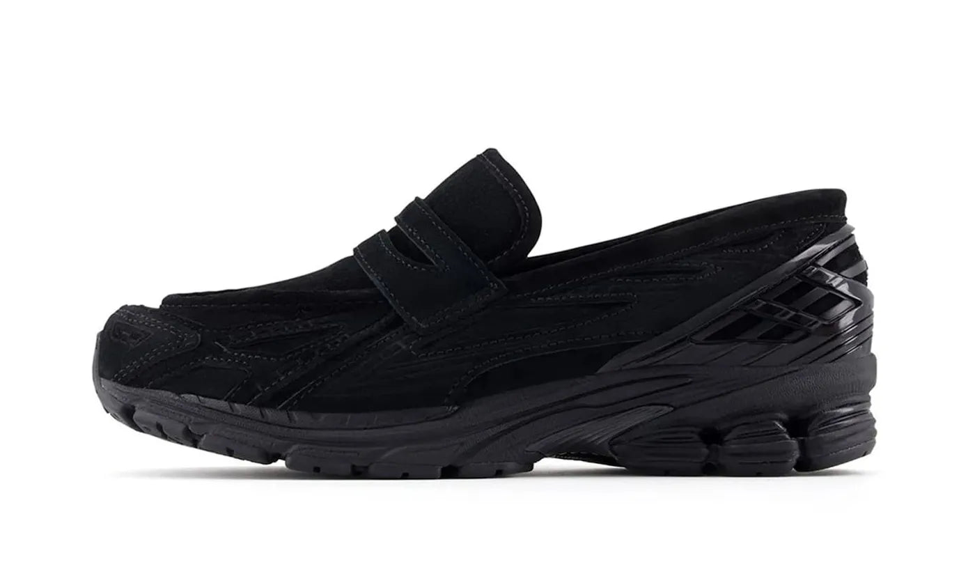1906L Black Suede - U1906LNT