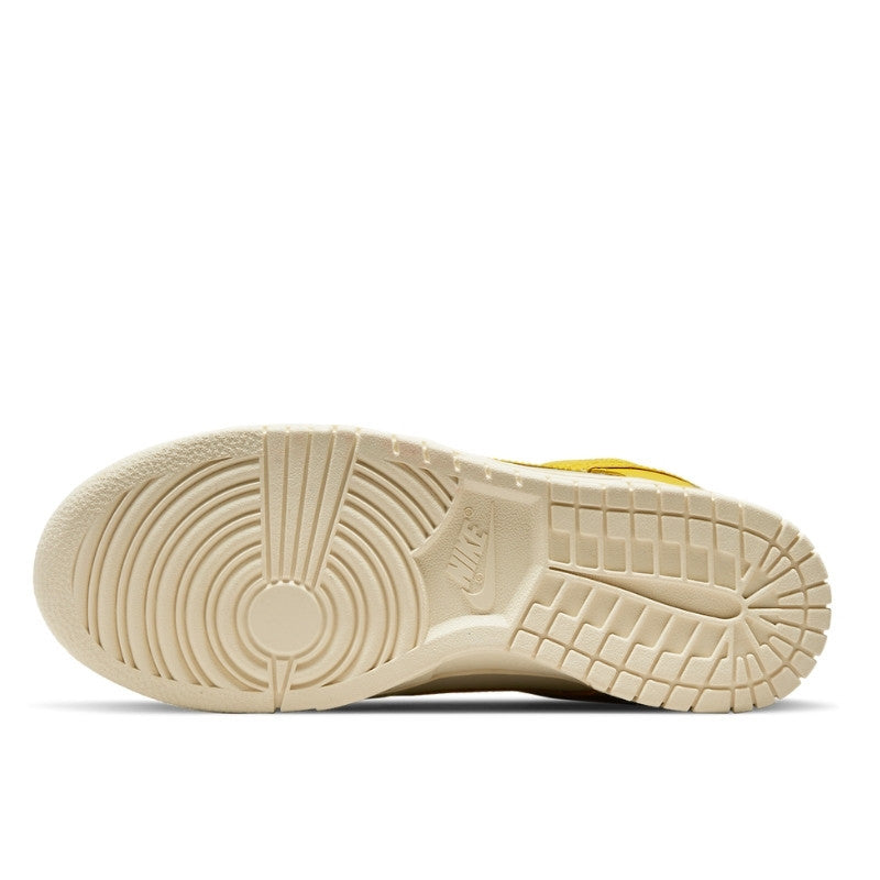 Dunk Low Banana