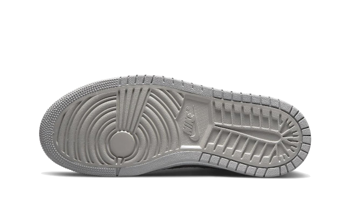 air-jordan-1-high-zoom-cmft-medium-grey-basketsold