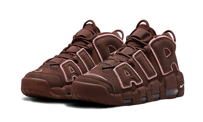 air-more-uptempo-96-valentines-day-2023-basketsold