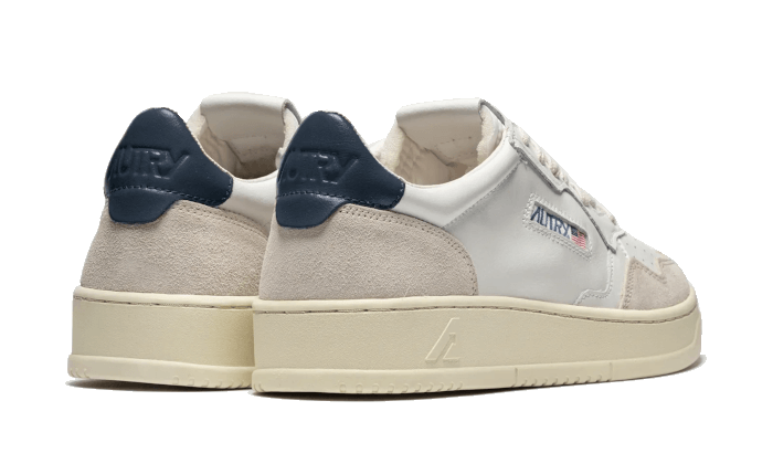 medalist-leather-suede-low-white-navy-basketsold