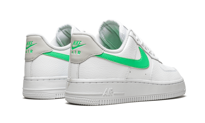 air-force-1-low-07-green-glow-basketsold