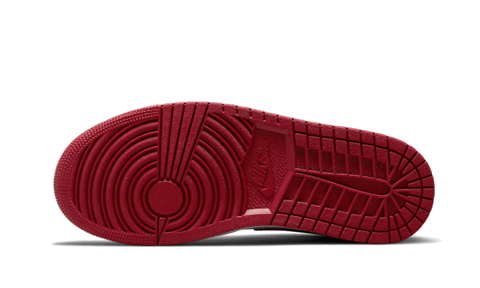 air-jordan-1-mid-reverse-chicago-basketsold
