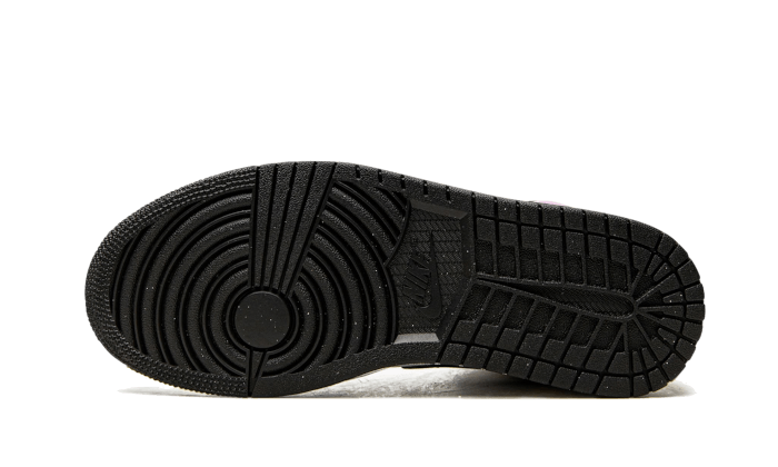 air-jordan-1-mid-se-lightbulb-basketsold