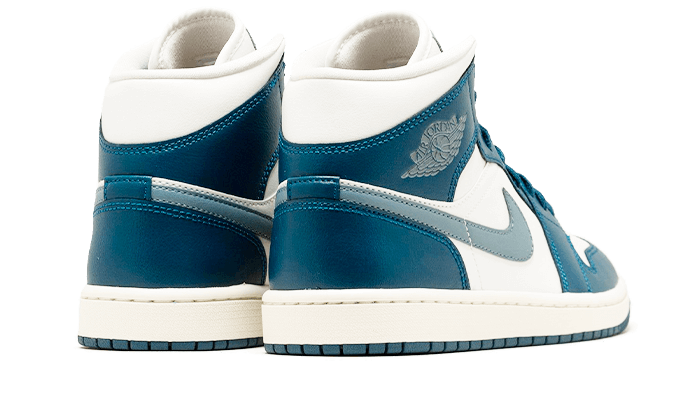 air-jordan-1-mid-sky-j-french-blue-basketsold