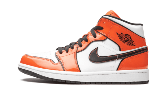 air-jordan-1-mid-turf-orange-basketsold