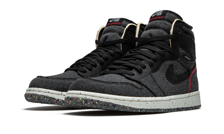 air-jordan-1-retro-high-zoom-space-hippie-basketsold