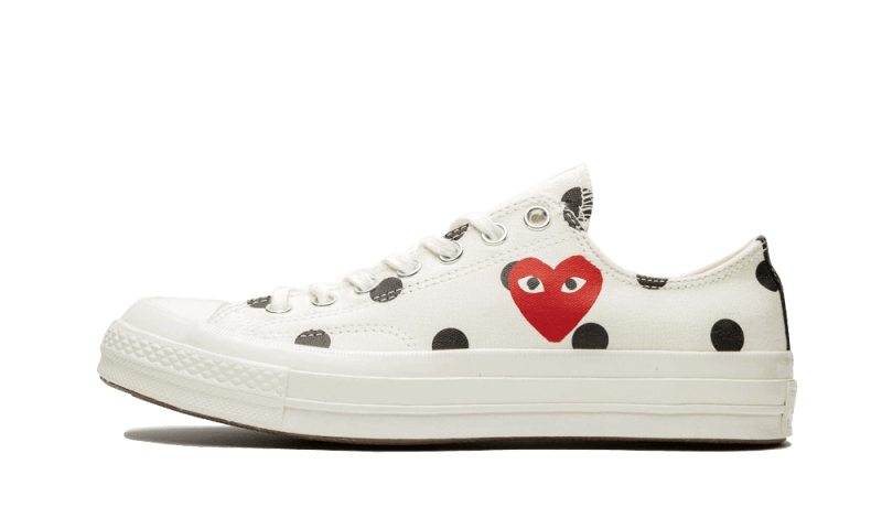 chuck-taylor-all-star-70s-ox-comme-des-garons-play-polka-dot-white-basketsold