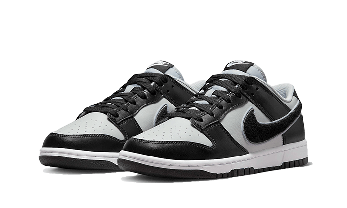 dunk-low-chenille-swoosh-grey-black-basketsold