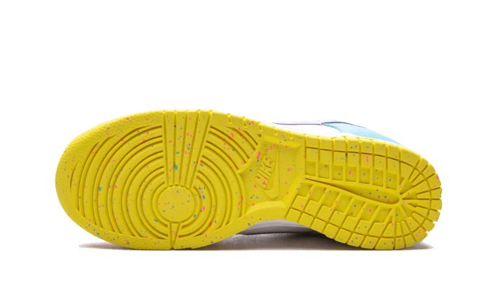 dunk-low-se-easter-basketsold