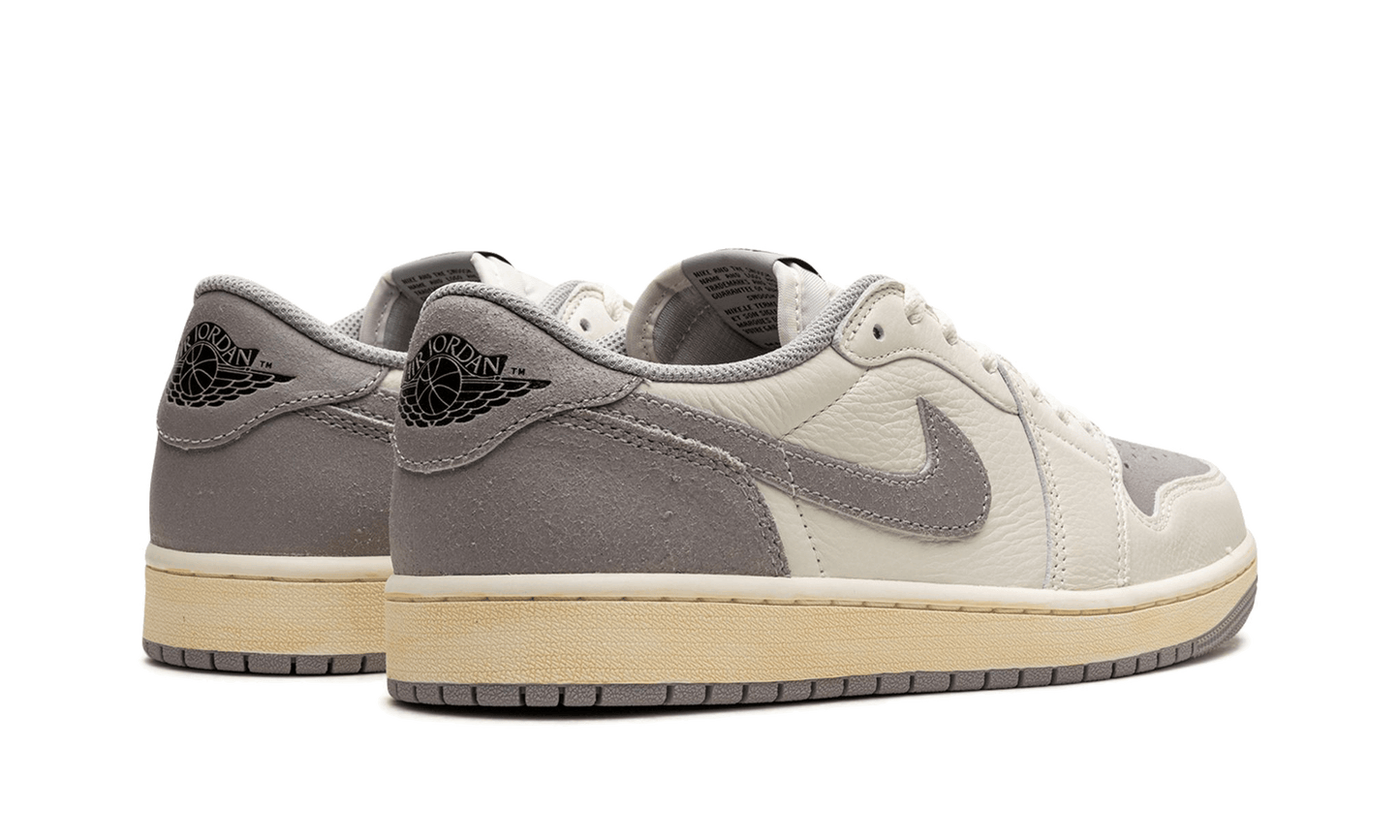 air-jordan-1-retro-low-og-ex-sail-basketsold