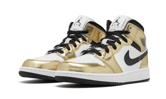 air-jordan-1-mid-white-metallic-gold-basketsold