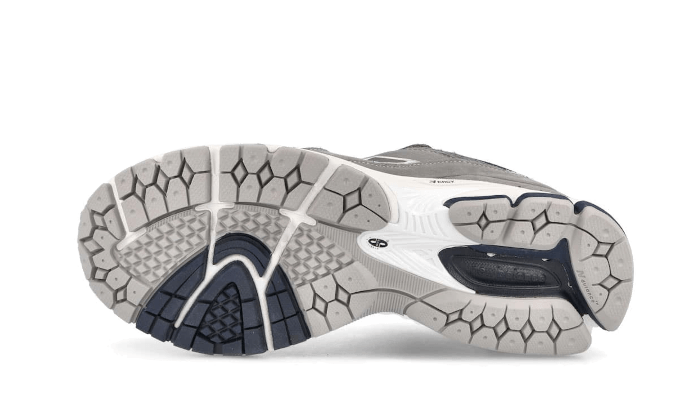 2002r-thisisneverthat-basketsold