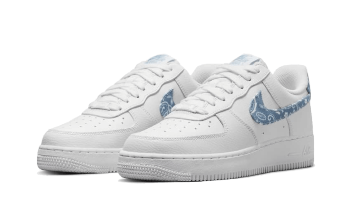 air-force-1-low-07-essential-white-worn-blue-paisley-basketsold