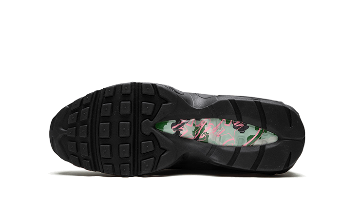 air-max-95-sp-corteiz-pink-beam-basketsold