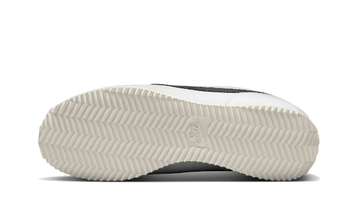 cortez-white-black-basketsold