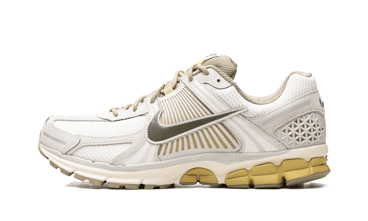 zoom-vomero-5-light-bone-medium-olive-basketsold