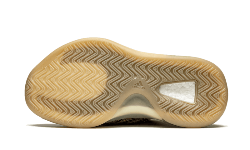 yeezy-qntm-flash-orange-basketsold