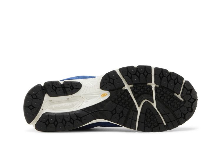 2002R Atlantic Blue Sepia - M2002REA