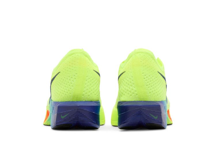 ZoomX Vaporfly 3 Fast Pack - DV4129-700