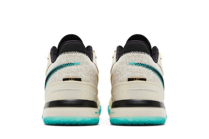 Zoom LeBron NXXT Gen AMPD Liverpool FC (Translucent Sole) - FJ1566-101