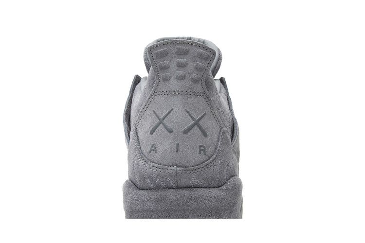 Air Jordan 4 Retro Kaws - 930155-003