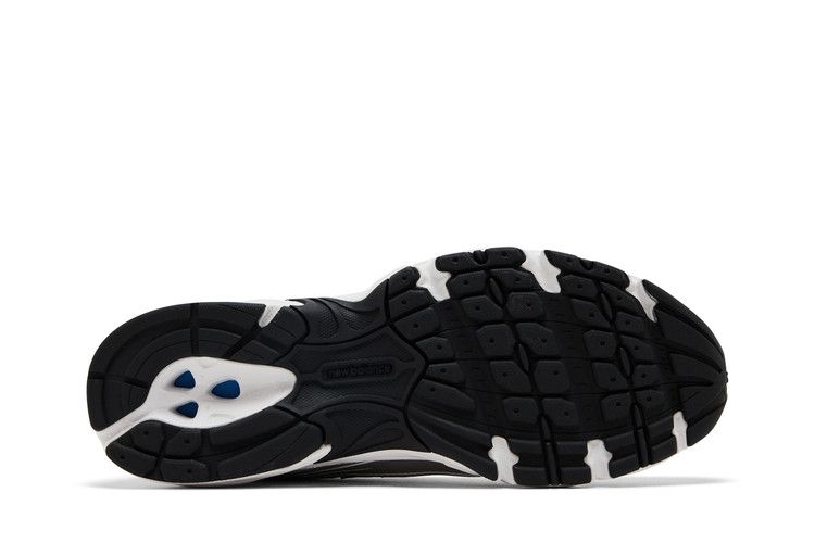 740 White Silver Metallic Navy - U740NW2