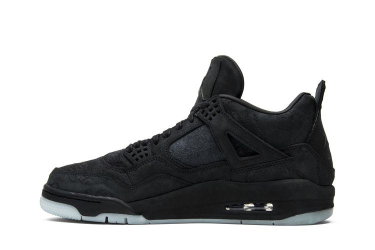 Air Jordan 4 Retro Kaws Black - 930155-001