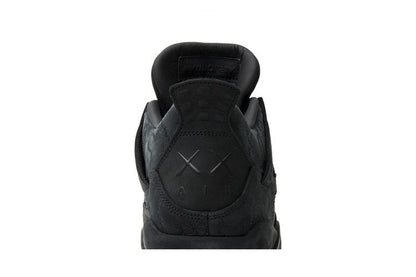 Air Jordan 4 Retro Kaws Black - 930155-001