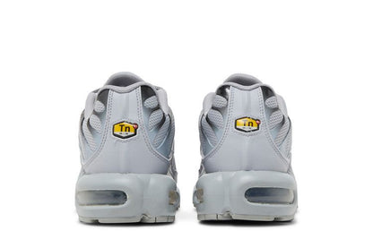 Air Max Plus Wolf Grey - 852630-021