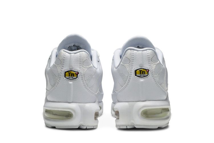 Air Max Plus Triple White - AJ2029-100