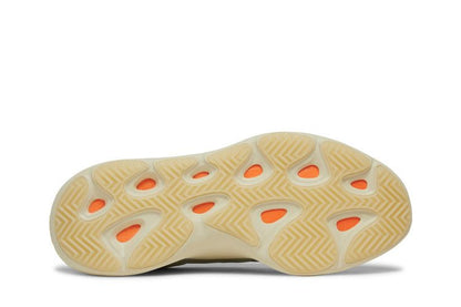 Yeezy 700 V3 Fade Salt - ID1674