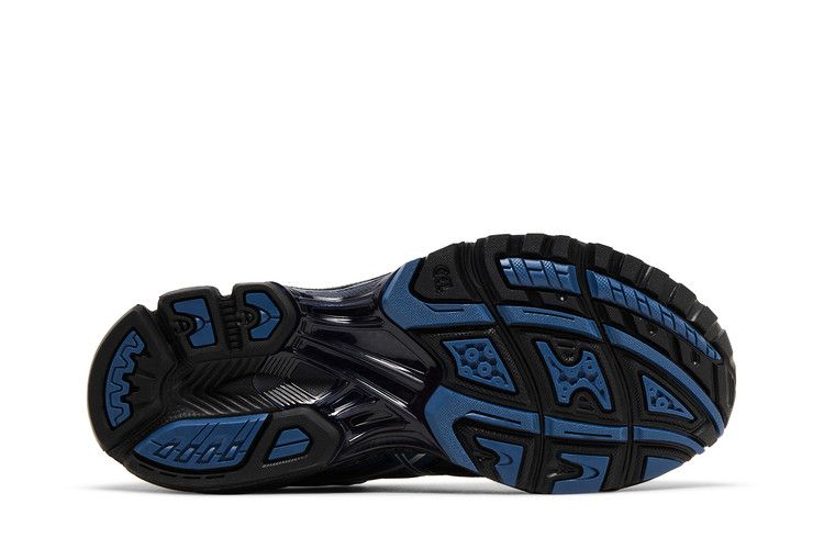 Asics Gel-Nimbus 10.1 Black Grand Shark