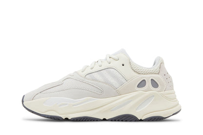 Adidas Yeezy 700 Analog