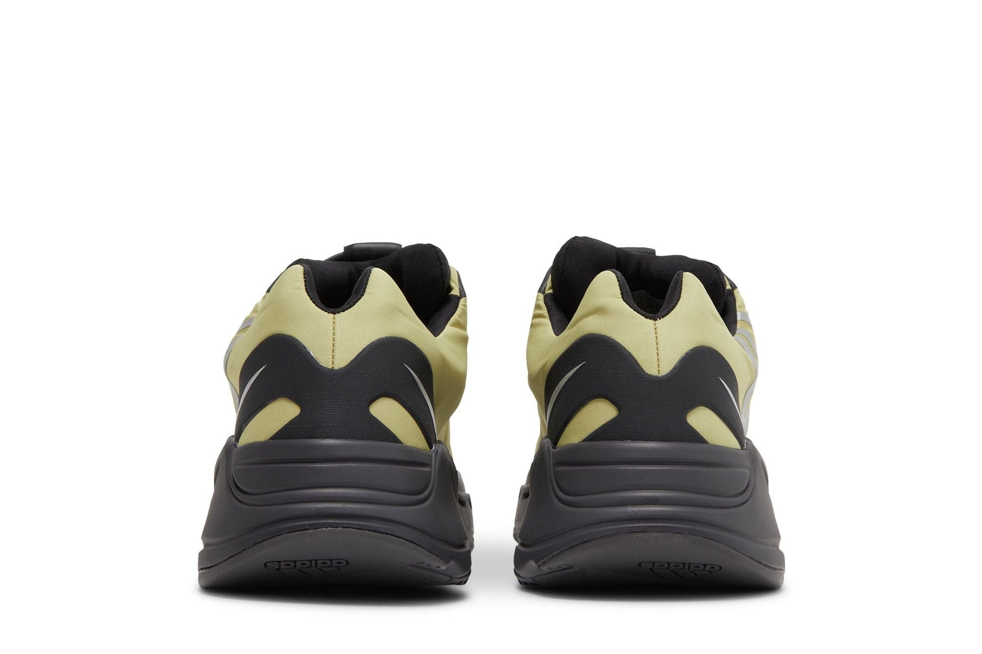Adidas Yeezy 700 MNVN Resin