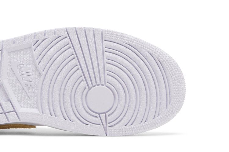 Air Jordan 1 Low Barely Grape