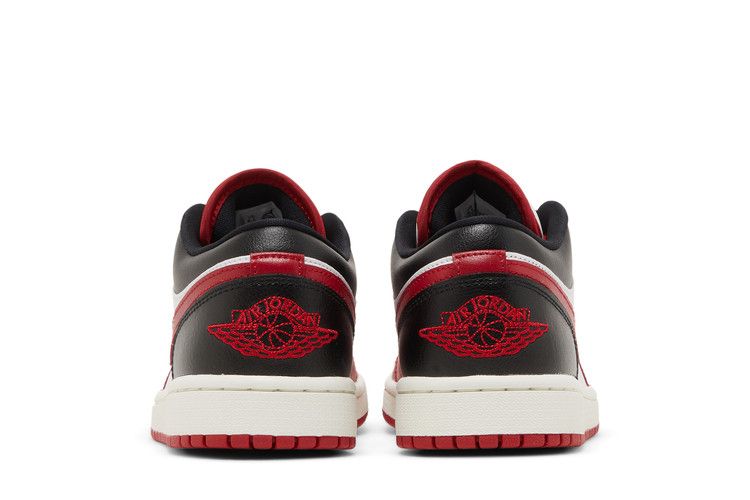 Air Jordan 1 Low Reverse Black Toe