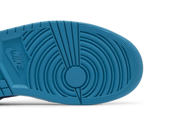 Air Jordan 1 Low SE Light Bone Aquatone