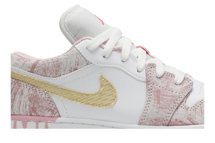 Air Jordan 1 Low SE Paint Drip