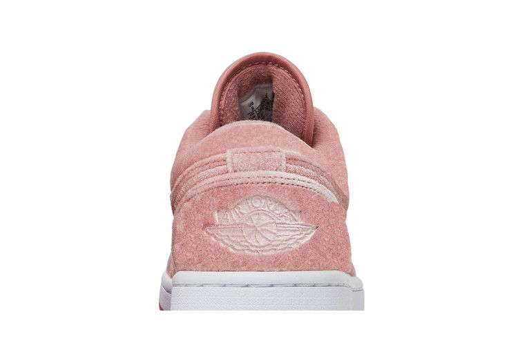 Air Jordan 1 Low SE Pink Velvet
