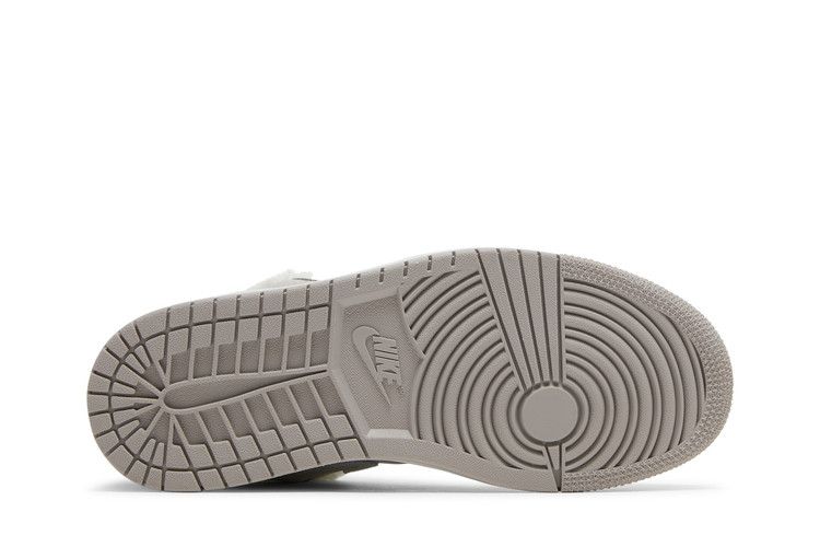 Air Jordan 1 Low SE Sherpa Fleece