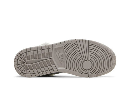 Air Jordan 1 Low SE Sherpa Fleece