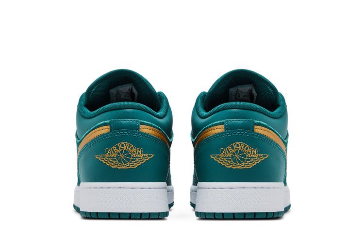 Air Jordan 1 Low Velvet Geode Teal