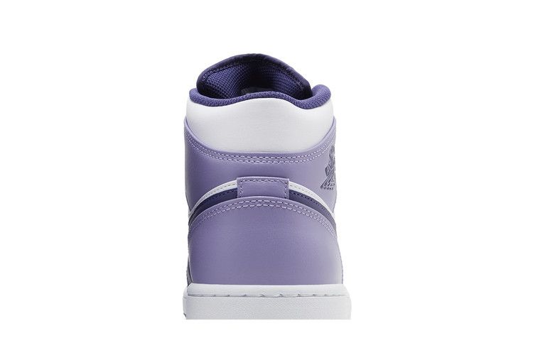 Air Jordan 1 Mid Blueberry