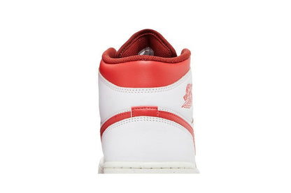 Air Jordan 1 Mid Dune Red