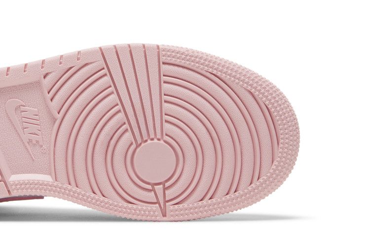 Air Jordan 1 Mid Fierce Pink