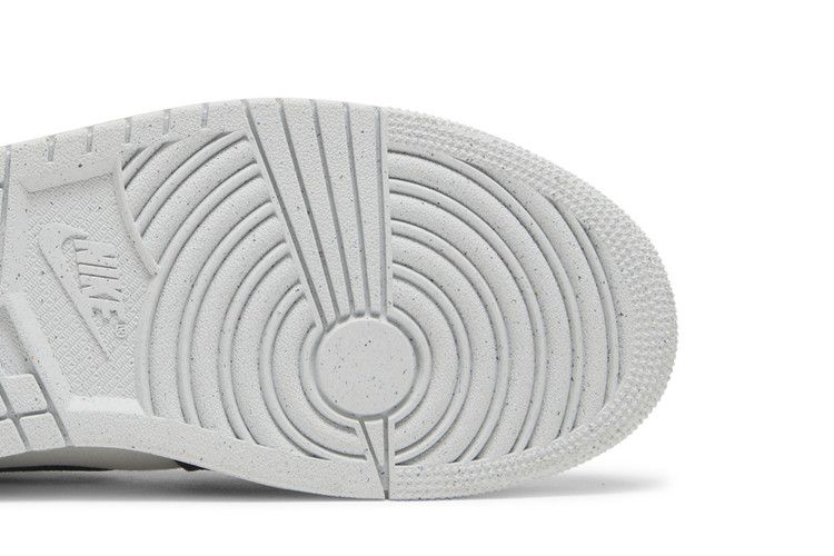 Air Jordan 1 Mid SE Light Steel Grey