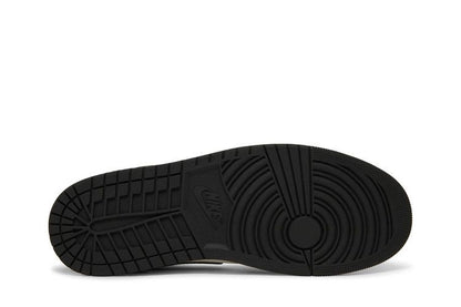 Air Jordan 1 Mid SE Orange Wear-Away