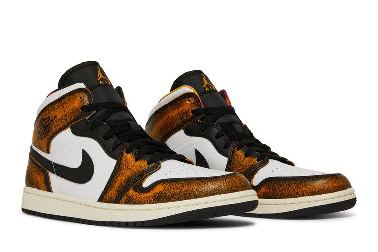 Air Jordan 1 Mid SE Orange Wear-Away